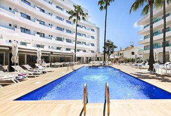 Hotel, Metropolitan Playa Hotel