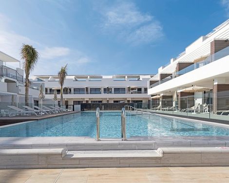 Esmeralda Cotillo Homes by LIVVO-3