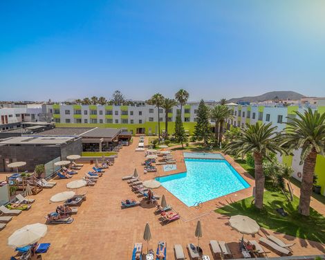 LIVVO Corralejo Beach-1