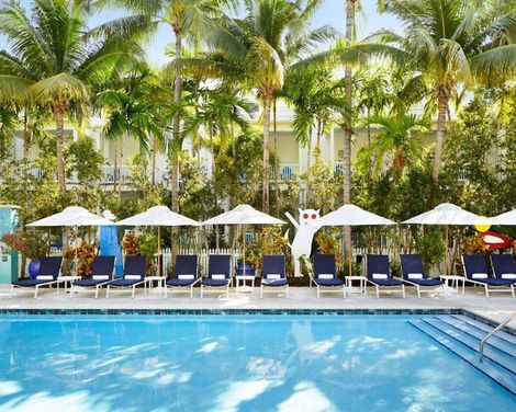 Parrot Key Hotel & Villas-1