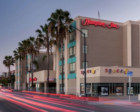 Hampton Inn San Diego Downtown-3