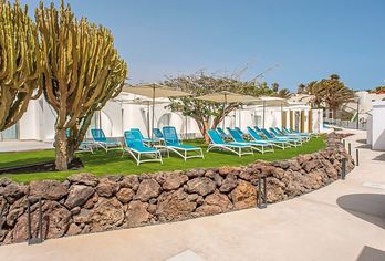 Hotel, Hotel Taimar