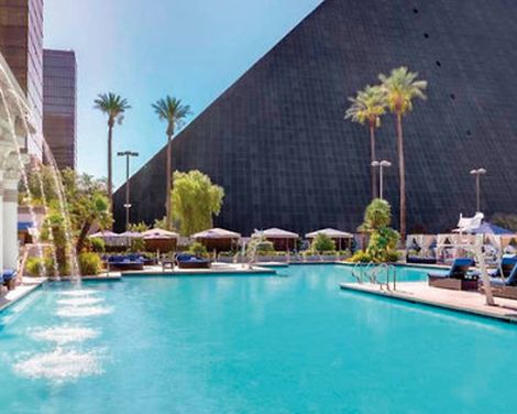 Luxor Hotel & Casino-1