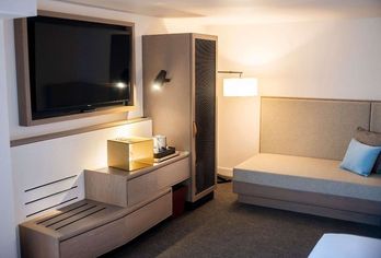 Hotel, DoubleTree by Hilton St. John's Harbourview