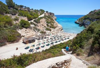 Hotel, HYB Eurocalas