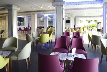 Hotel, TRH Paraíso Hotel