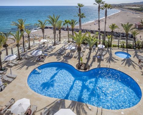 Caprici Beach Hotel & Spa-1