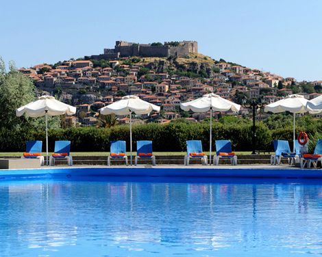 Delfinia Hotel & Bungalows-1