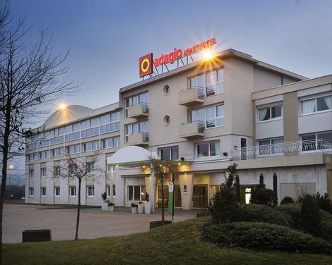 Aparthotel Adagio Genève Saint-Genis-Pouilly-0