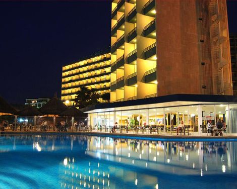 Hotel Vibra Beverly Playa-2