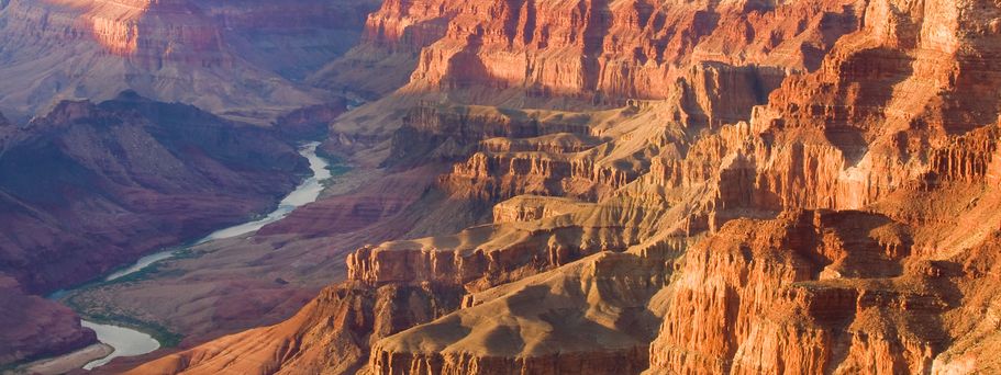 Schluchten Grand Canyon im Sonnenuntergang