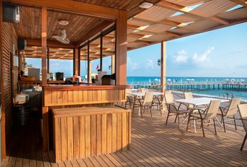 Hotel, Club Paradiso Hotel & Resort