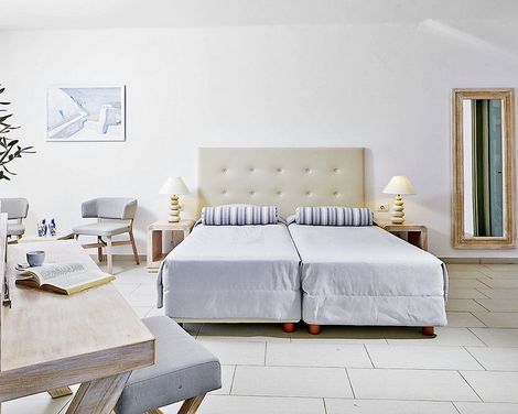 Aegean Plaza Hotel-4