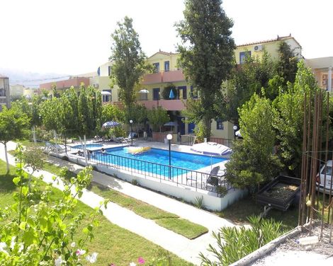 Leonidas Studios & Apartments-2