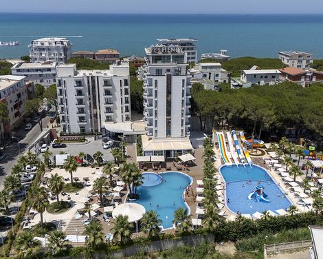 Henry Resort & Spa-1