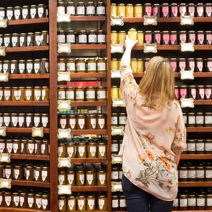 Fortnum & Mason ist ein traditionsreiches Kaufhaus für Tee und Luxusartikel 