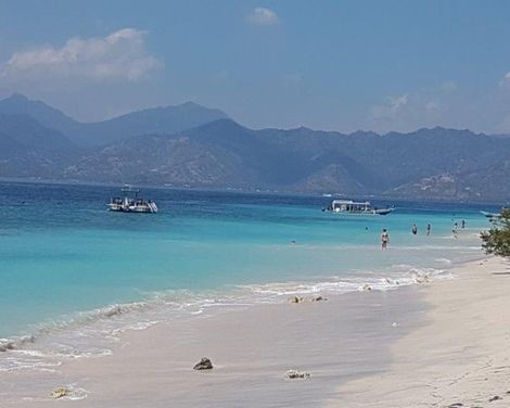 Kura Kura Beach Resort-3