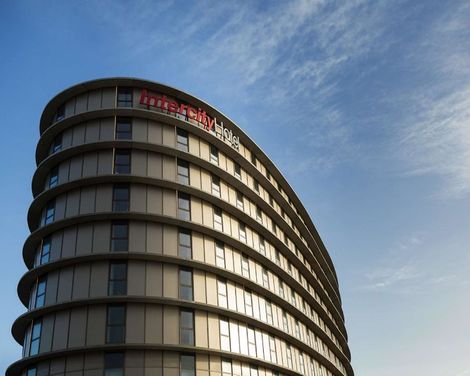 IntercityHotel Amsterdam Schiphol Airport-1