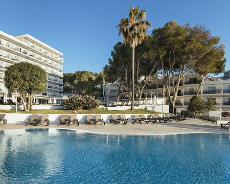 Hotel ILUNION Palmanova Mallorca-1