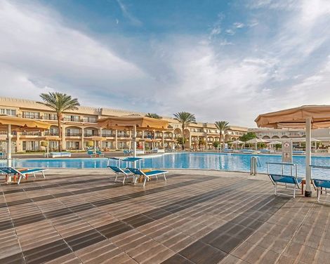 Pickalbatros Royal Moderna Resort-1