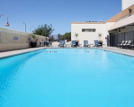 Holiday Inn Los Angeles - LAX Airport-3