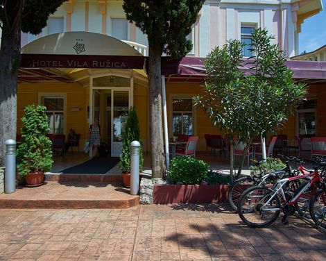 Hotel Vila Ružica-1
