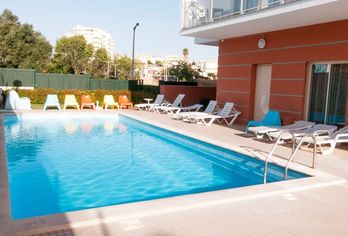 Hotel, Studio 17 AtlanticHotels