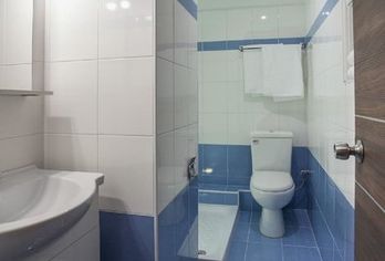 Hotel, Ambrosia Suites