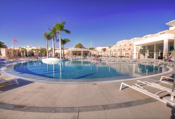 Hotel, SBH Monica Beach Resort