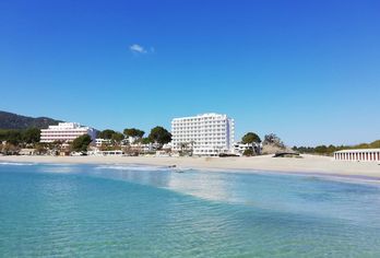 Hotel, Universal Hotel Castell Royal