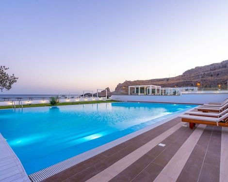 Kamari Plus Hotels-4