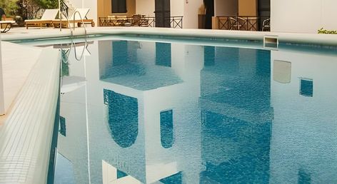 Nami Hotel & Suites