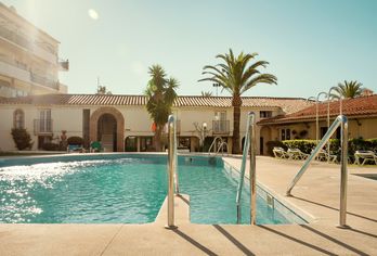 Hotel, Hotel Los Jazmines