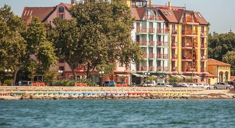 Saint George Hotel & Medical Spa