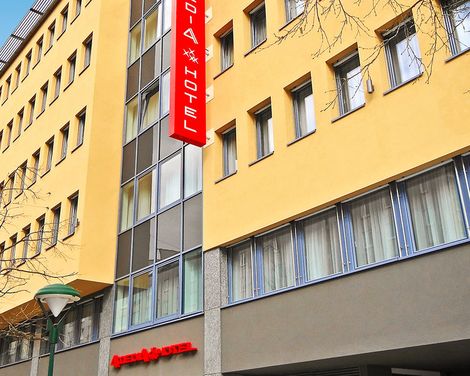 Best Western Plus Amedia Art Salzburg-1