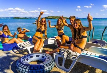 Hotel, Camping Village Punta Navaccia