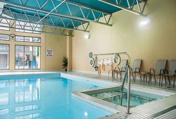 Hotel, Quality Fallsview Cascade Inn