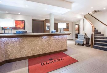 Hotel, Ramada by Wyndham Kamloops