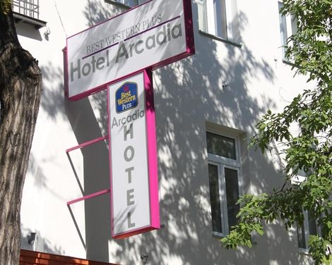 Best Western Plus Hotel Arcadia-0