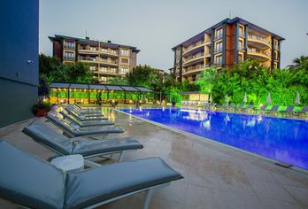 Hotel, Grand Alisa Hotel