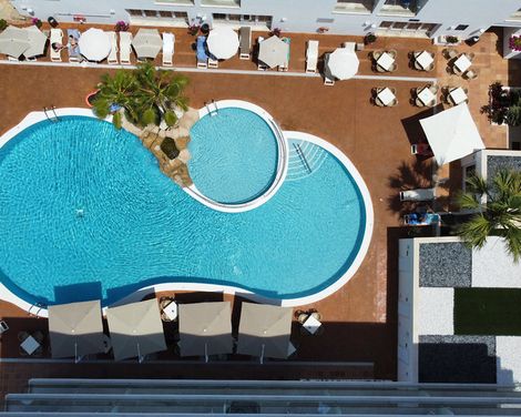 Hotel Capricho & Spa-1