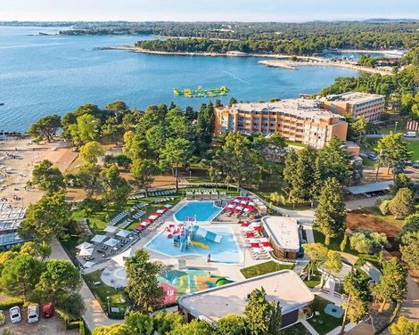 Hotel & Residence & Garden Suites Umag Plava Laguna-1
