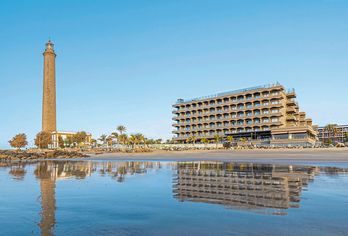 Hotel Faro, a Lopesan Collection Hotel