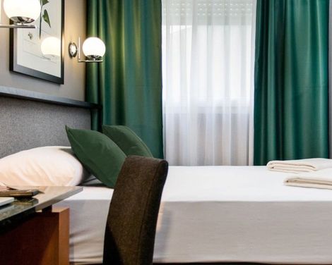 Hotel Malcom & Barret-0