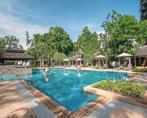 The Leaf on The Sands-1