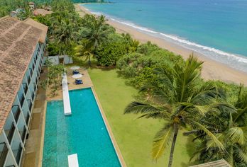 Hotel, Temple Tree Resort & Spa