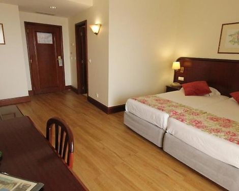 Suite Hotel Jardins d'Ajuda-4
