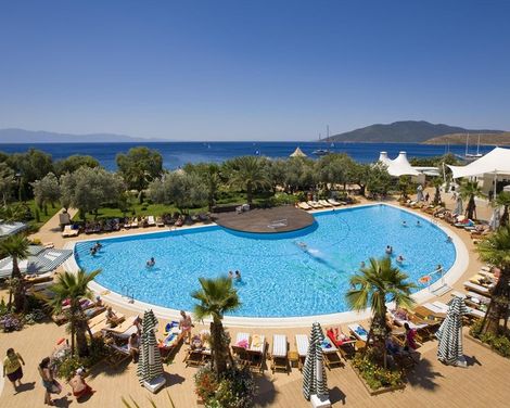 Latanya Park Resort-2