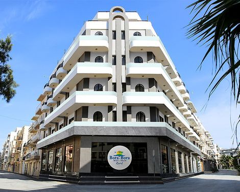 Pebbles Resort (Oct - May) / Bora Bora Ibiza-Malta Resort (Jun - Sep)-1