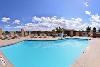 Hotel, Clarion Inn